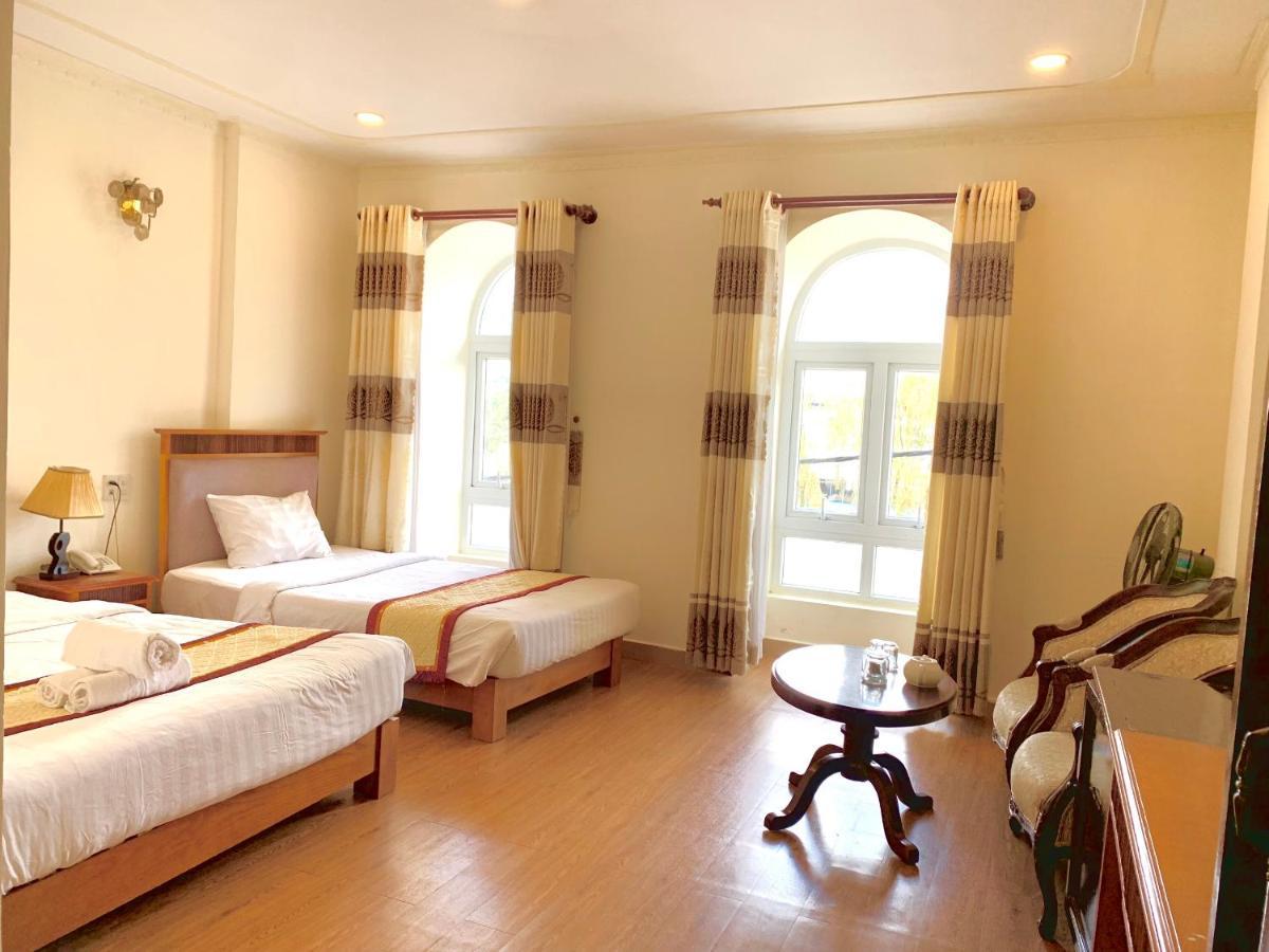 Anh Dao Hotel ダラット エクステリア 写真