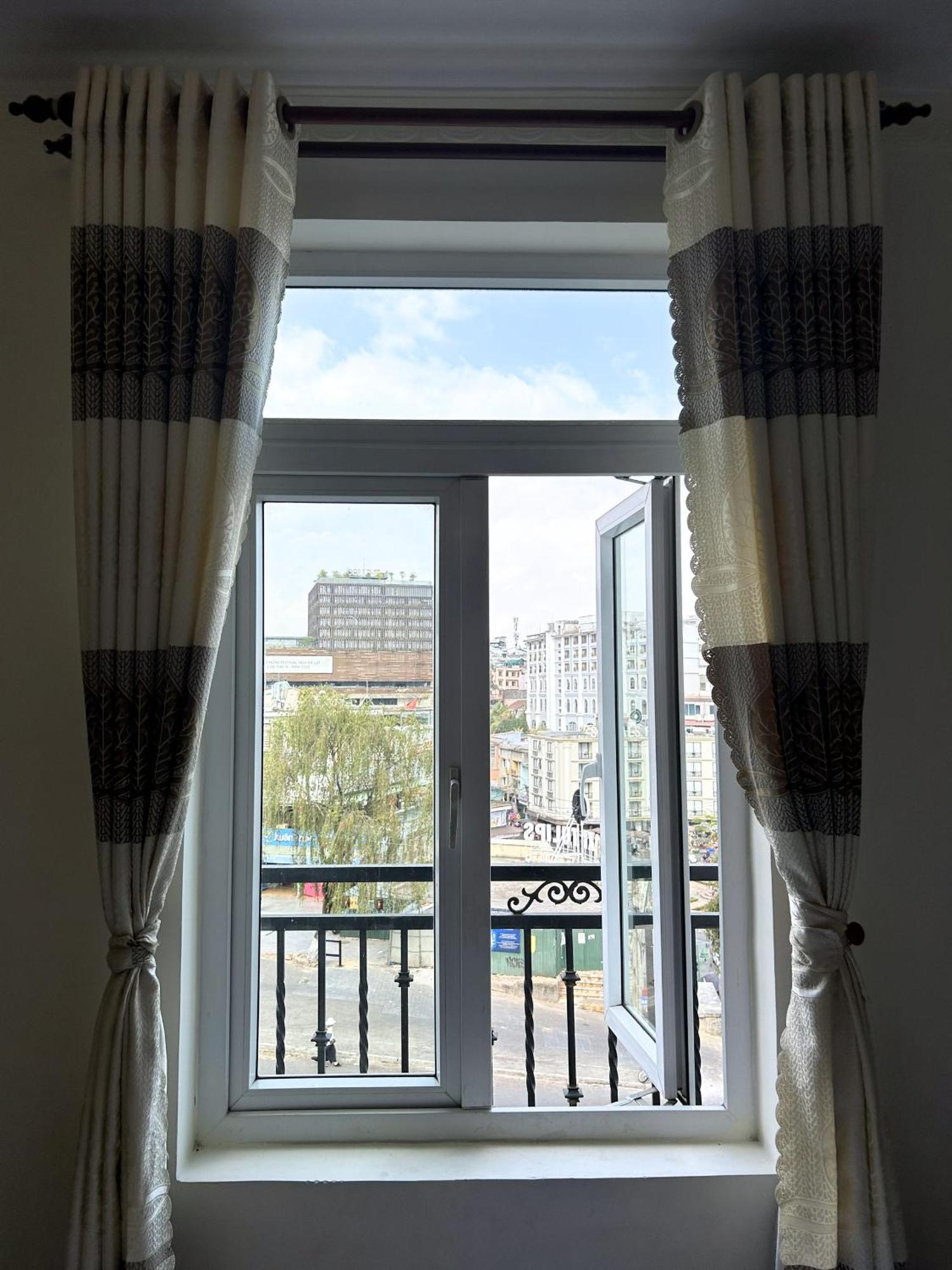 Anh Dao Hotel ダラット エクステリア 写真