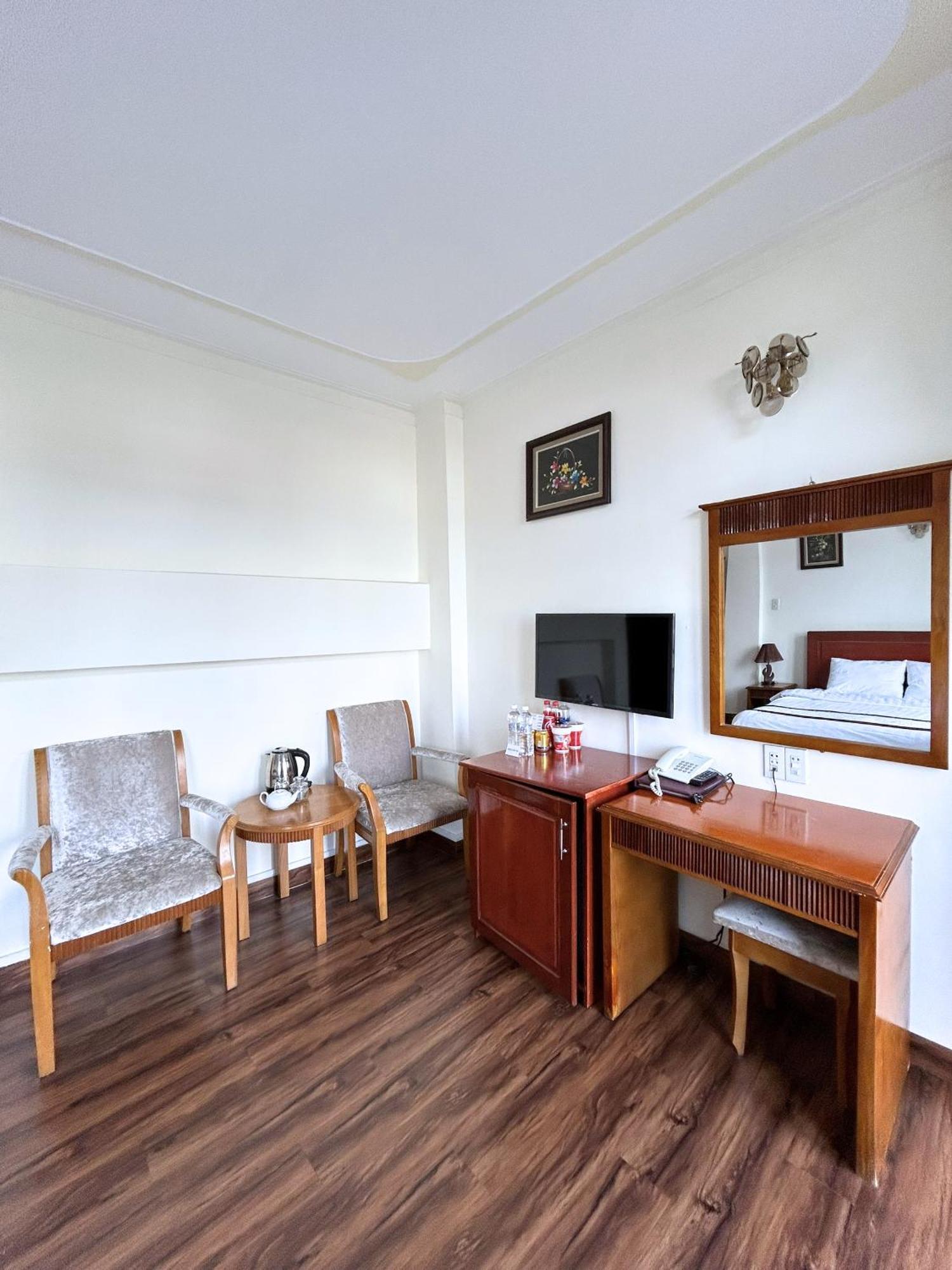 Anh Dao Hotel ダラット エクステリア 写真