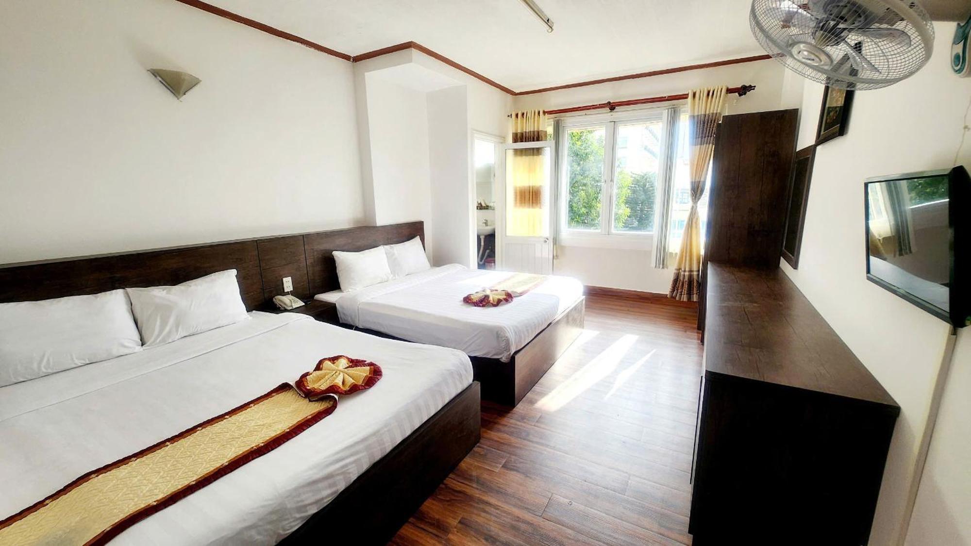 Anh Dao Hotel ダラット エクステリア 写真
